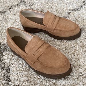 Corkys Hey Girl Sand Inspo Loafers Size 9